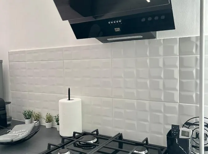 Апартаменты Sophie's Urban Nest Мишкольц