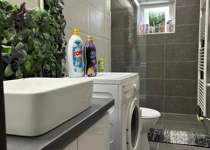 Sophie's Urban Nest *